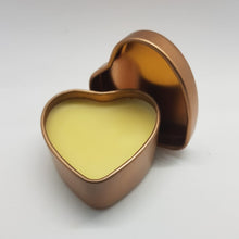 Load image into Gallery viewer, Brand Zero&#39;s luscious lip balm leaves your lips feeling soft and moisturised. Presented in a beautiful rose gold tin.
